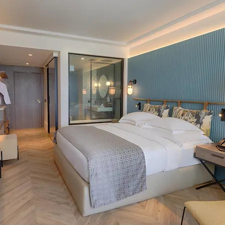 Moevenpick Hotel Beirut Exterior photo