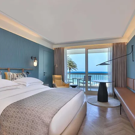 Moevenpick Hotel Beirut Exterior photo