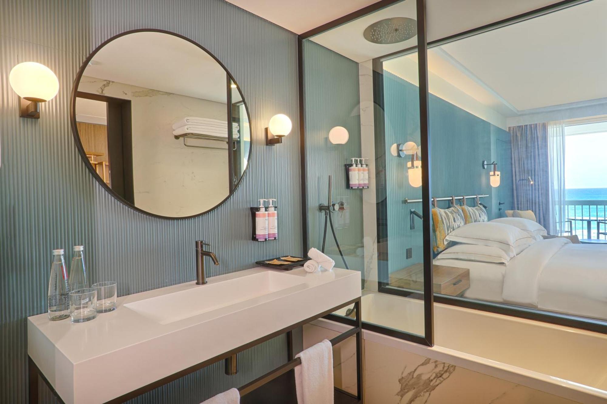 Moevenpick Курортный комплекс Бейрут